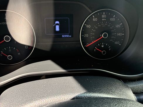 Used 2019 Kia Sportage LX w/ Option Group 017 FWD image 6
