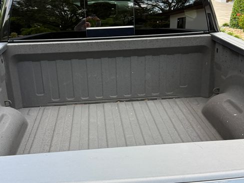 Used 2024 RAM 1500 Laramie RWD image 11