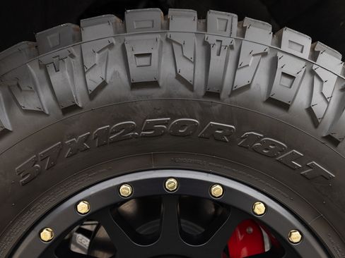 Used 2024 Chevrolet Silverado 1500 LT Trail Boss w/ LT Trail Boss Premium Package image 17