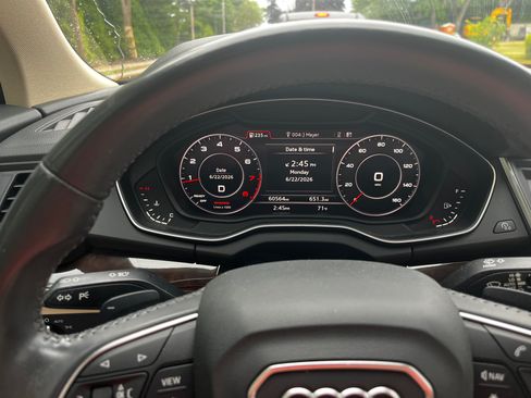 Used 2018 Audi Q5 2.0T Premium AWD/4WD image 17