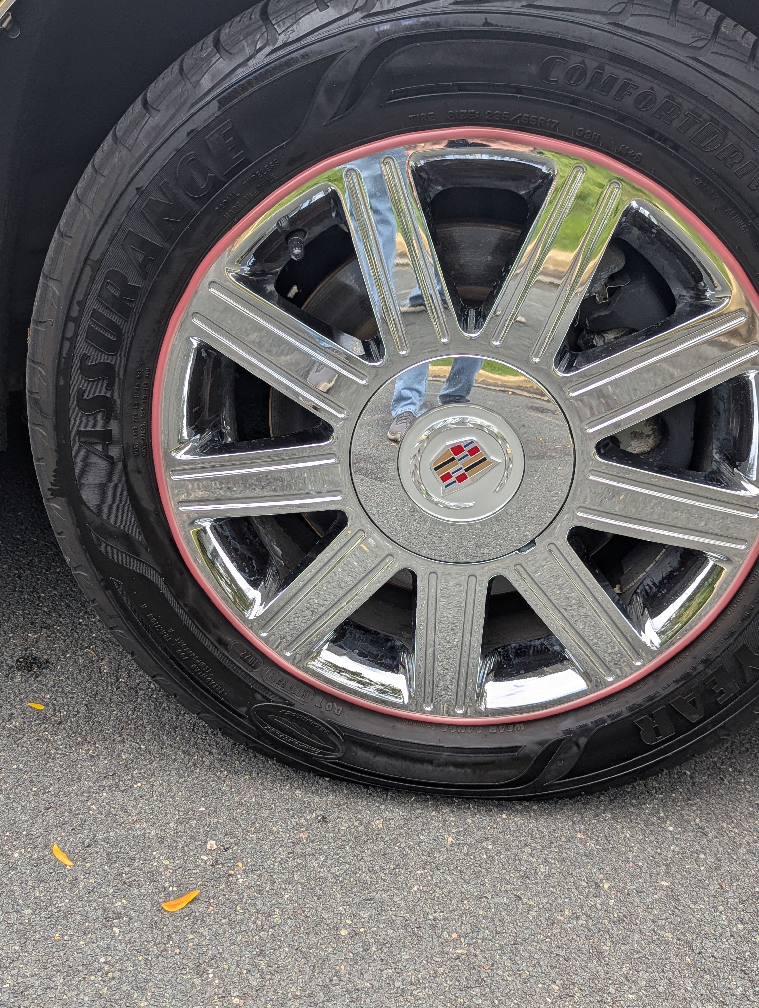 Used 2007 Cadillac DTS Luxury II FWD image 2