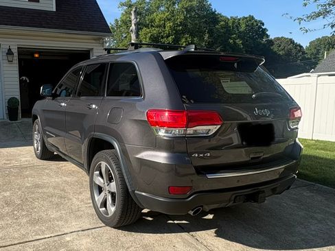 Used 2014 Jeep Grand Cherokee Limited w/ Trailer Tow Group IV AWD/4WD image 17