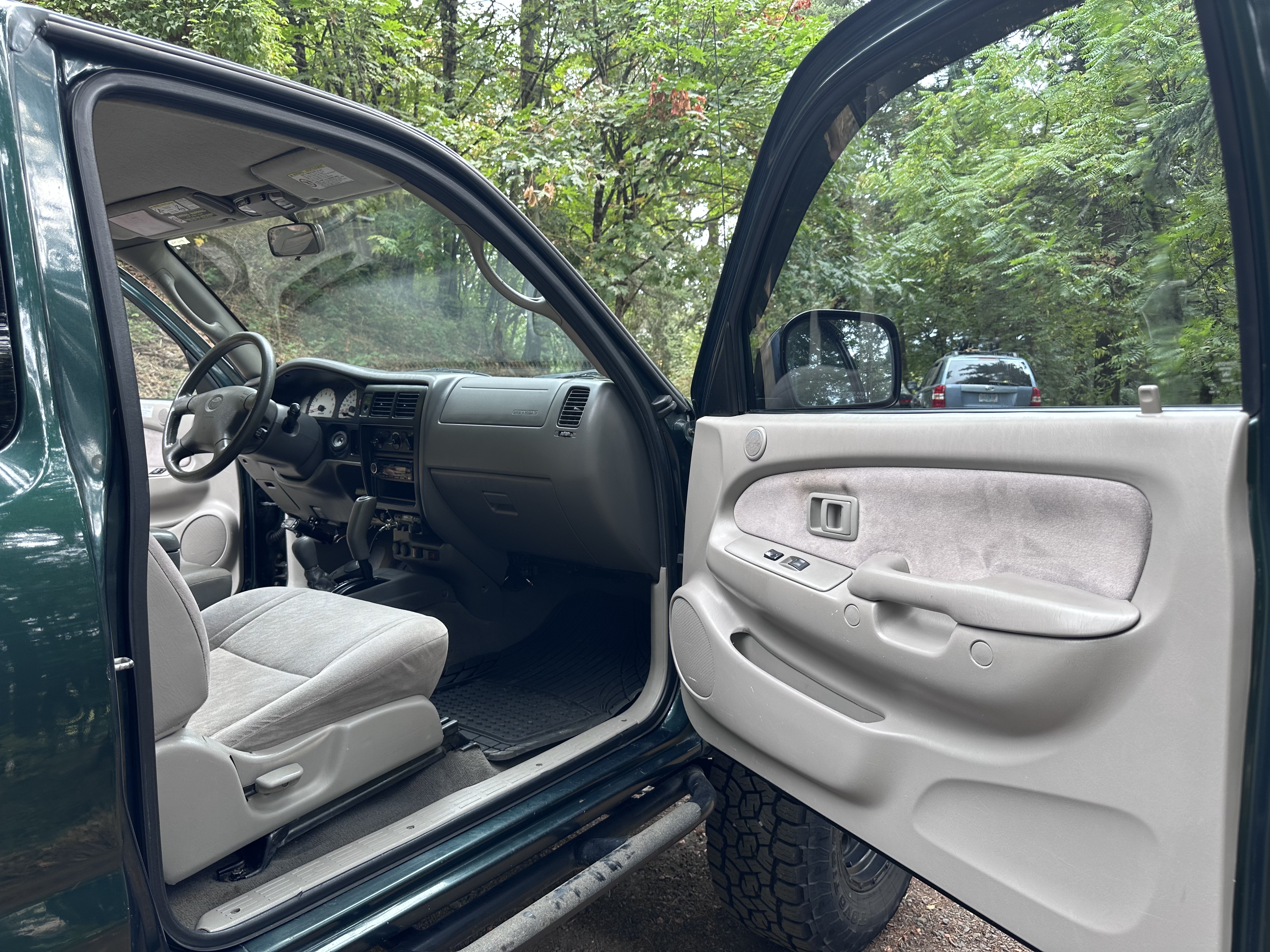 Used 2003 Toyota Tacoma 4x4 Xtracab V6 w/ Convenience Pkg image 25