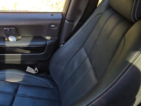 Used 2010 Land Rover Range Rover Autobiography image 9