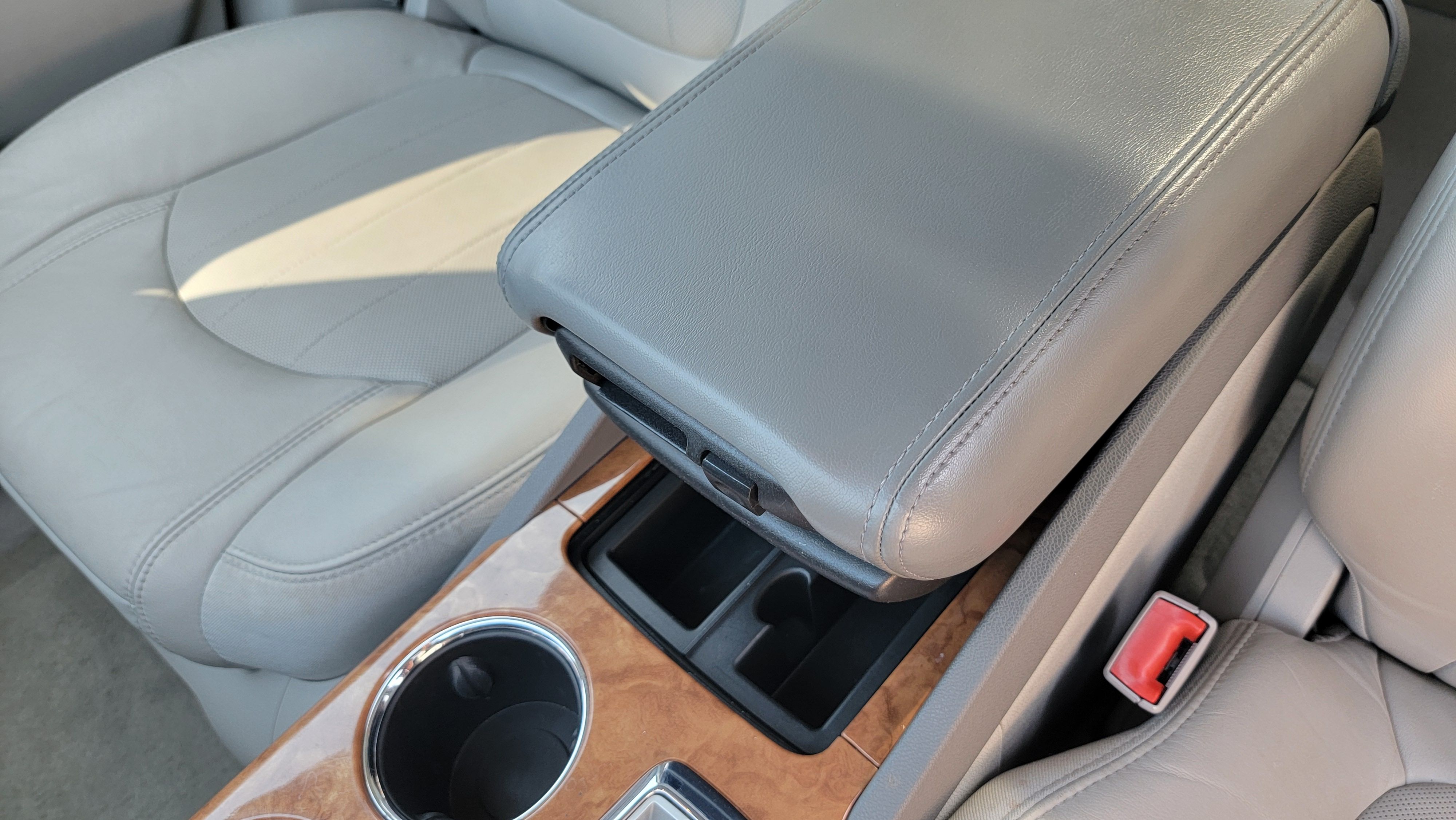 Used 2012 Buick Enclave Leather FWD image 21
