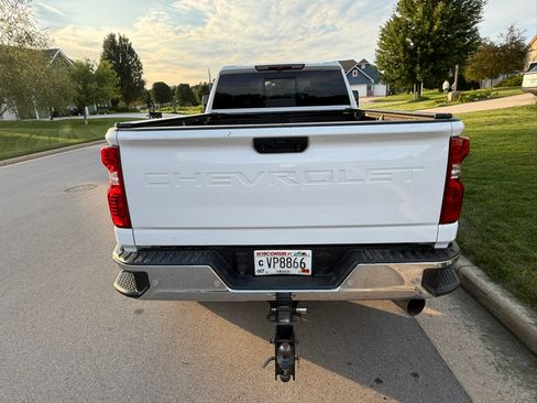 Used 2024 Chevrolet Silverado 3500 LT w/ All Star Edition AWD/4WD image 9