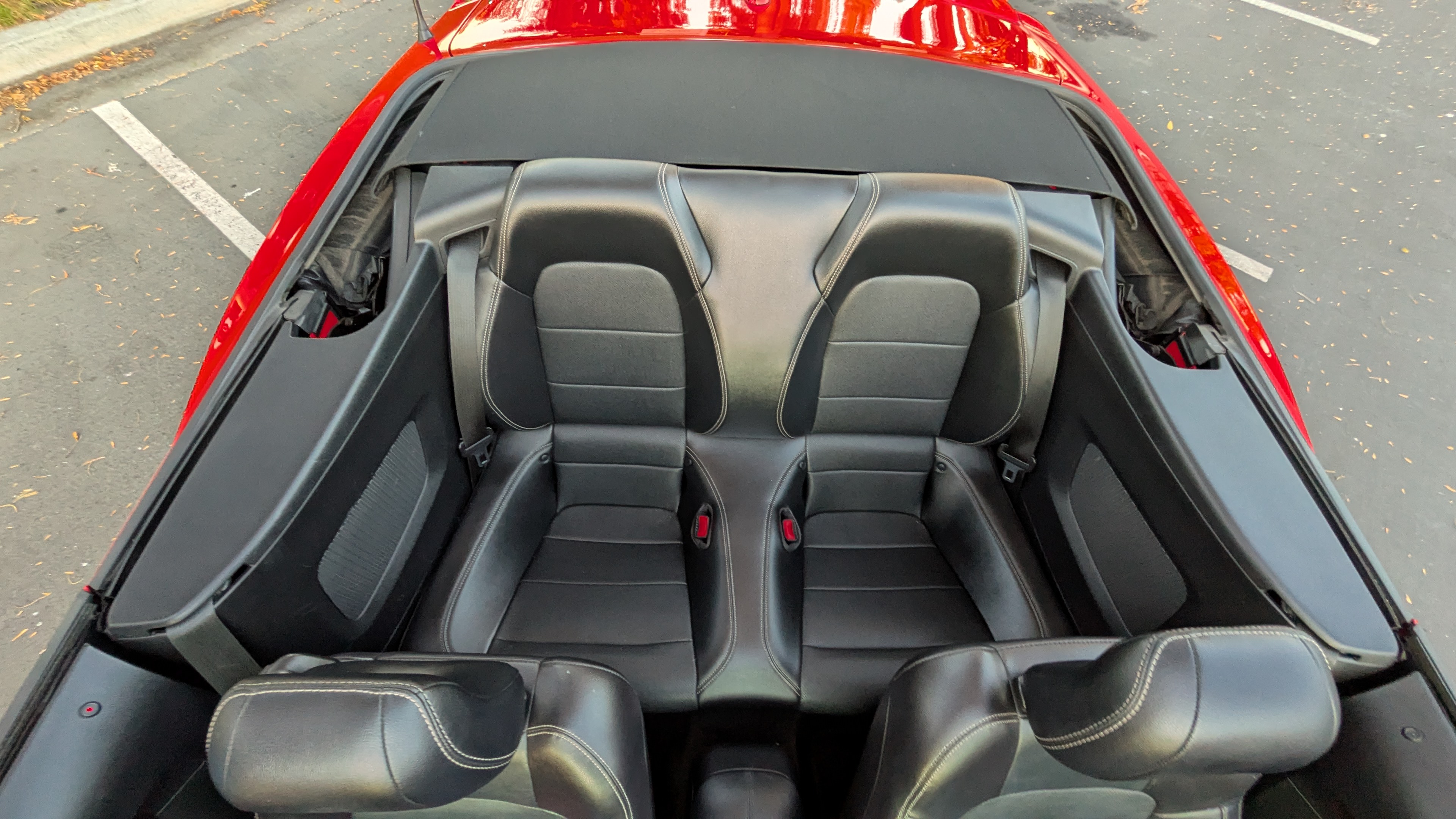 Used 2017 Ford Mustang Premium RWD image 5