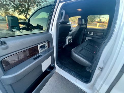 Used 2014 Ford F150 Platinum image 10