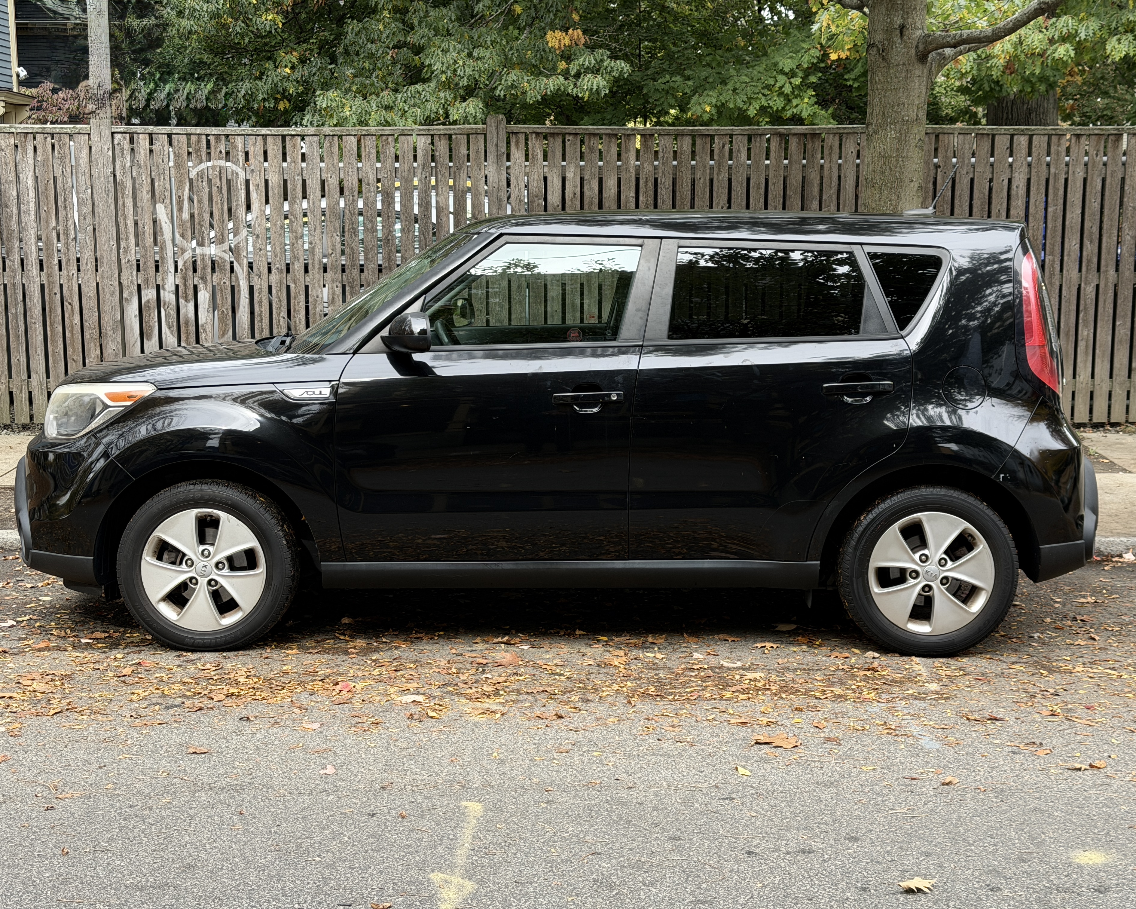 Used 2016 Kia Soul FWD image 11
