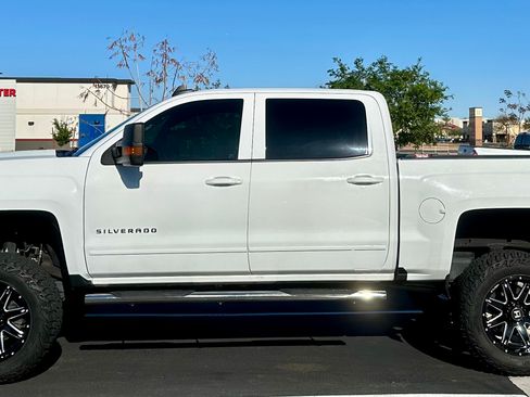 Used 2018 Chevrolet Silverado 1500 LT w/ All Star Edition AWD/4WD image 1