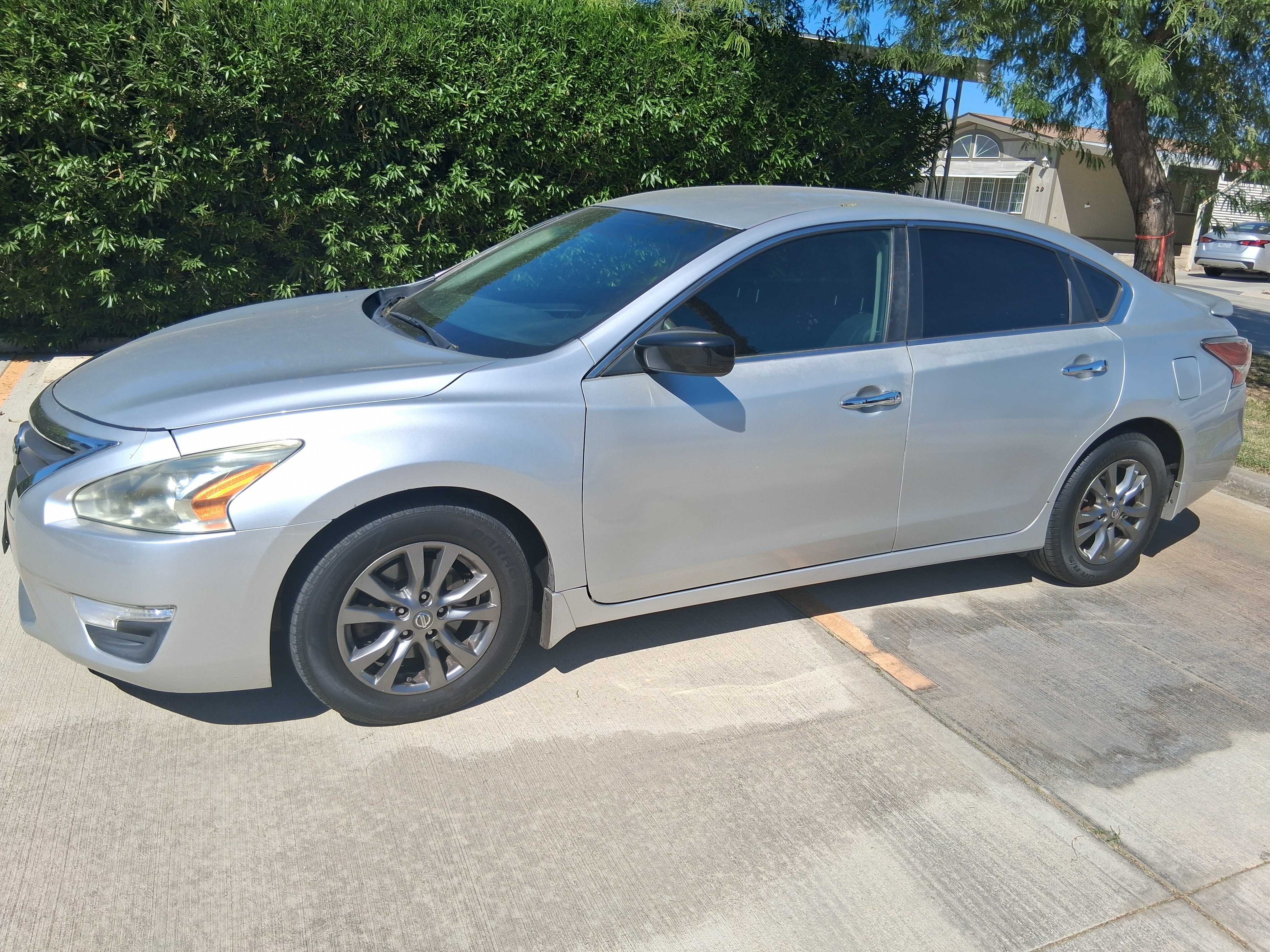 Used 2015 Nissan Altima 2.5 S w/ Special Edition Package FWD image 1