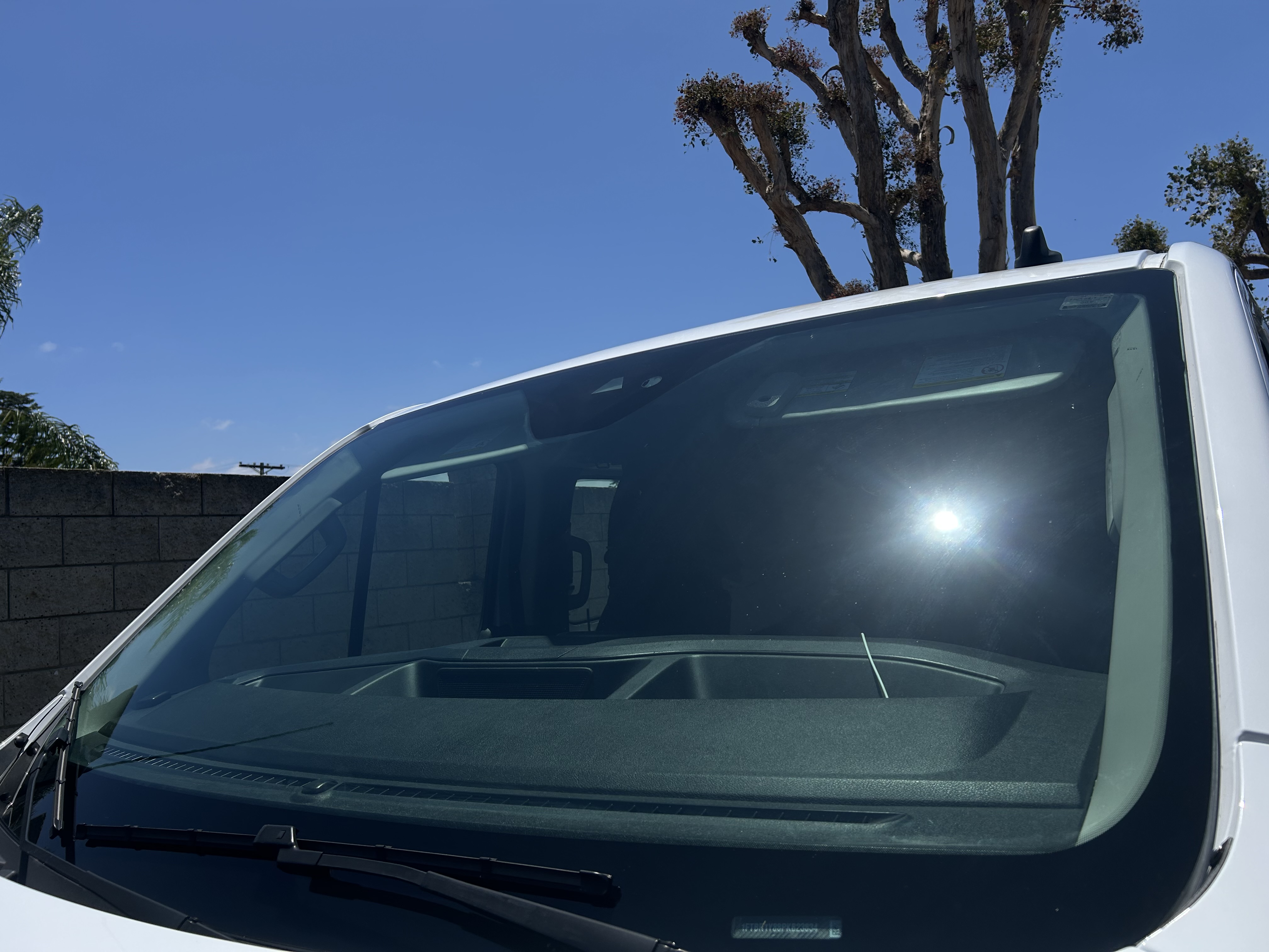 Used 2023 Ford Transit 250 Low Roof w/ Exterior Upgrade Package RWD image 2