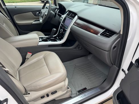 Used 2013 Ford Edge Limited image 21