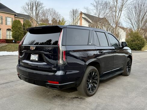 Used 2023 Cadillac Escalade Sport Platinum image 11