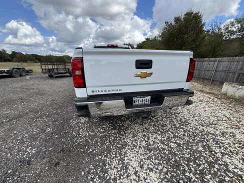 Used 2019 Chevrolet Silverado 2500 W/T w/ WT Convenience Package image 9