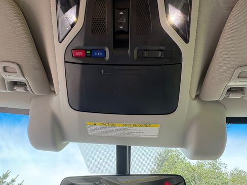 Used 2020 Subaru Outback Limited XT image 10