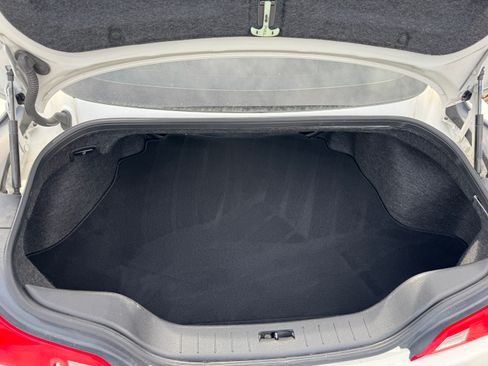 Used 2013 INFINITI G37 Journey w/ Premium Pkg image 17