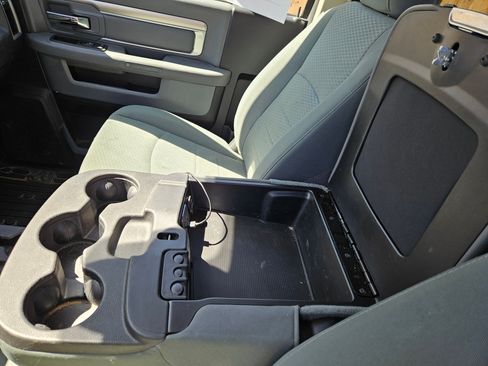 Used 2015 RAM 2500 Tradesman w/ Snow Chief Group image 10