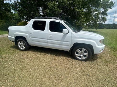 Used 2013 Honda Ridgeline RTL image 5