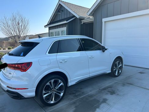 Used 2021 Audi Q3 2.0T Premium Plus w/ Premium Plus Package image 11