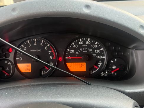 Used 2012 Nissan Xterra S image 9