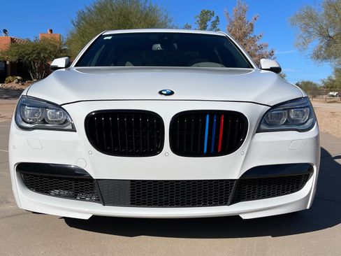 Used 2013 BMW 750Li image 1