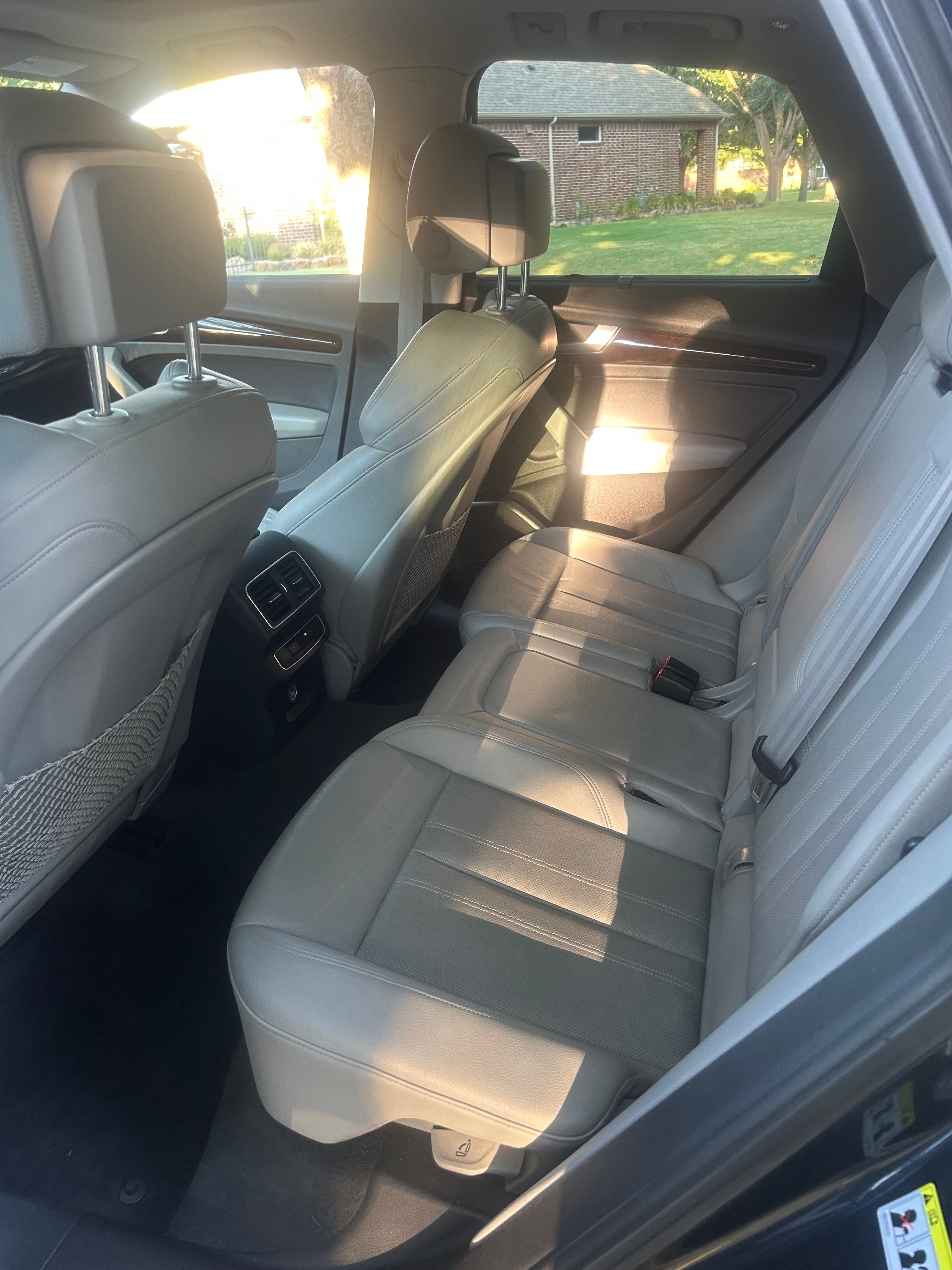 Used 2018 Audi Q5 2.0T Premium Plus w/ Premium Plus Package AWD/4WD image 13