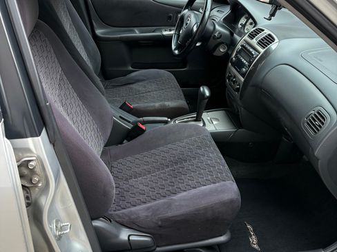 Used 2002 MAZDA Protege5 FWD image 29
