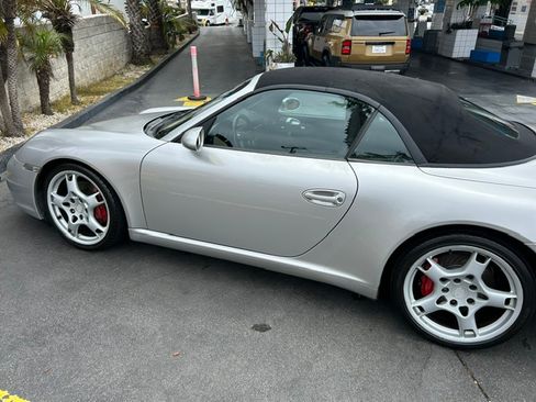 Used 2006 Porsche 911 Carrera S RWD image 1