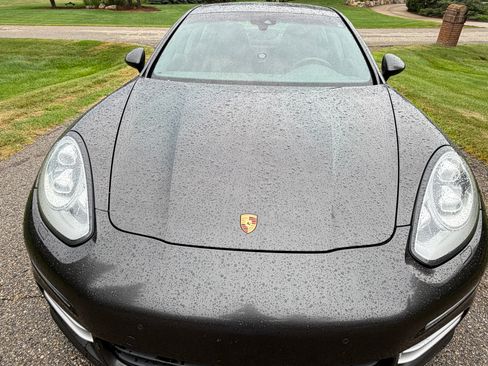 Used 2015 Porsche Panamera 4 AWD/4WD image 26