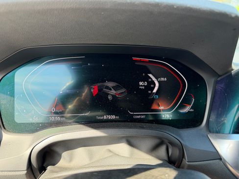 Used 2020 BMW 330i 330i Sedan 4D w/ Driving Assistance Package image 10