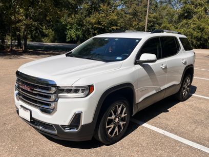 Used 2022 GMC Acadia SLE w/ Driver Convenience Package