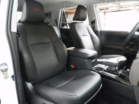 Used 2017 Toyota 4Runner TRD Pro image 1