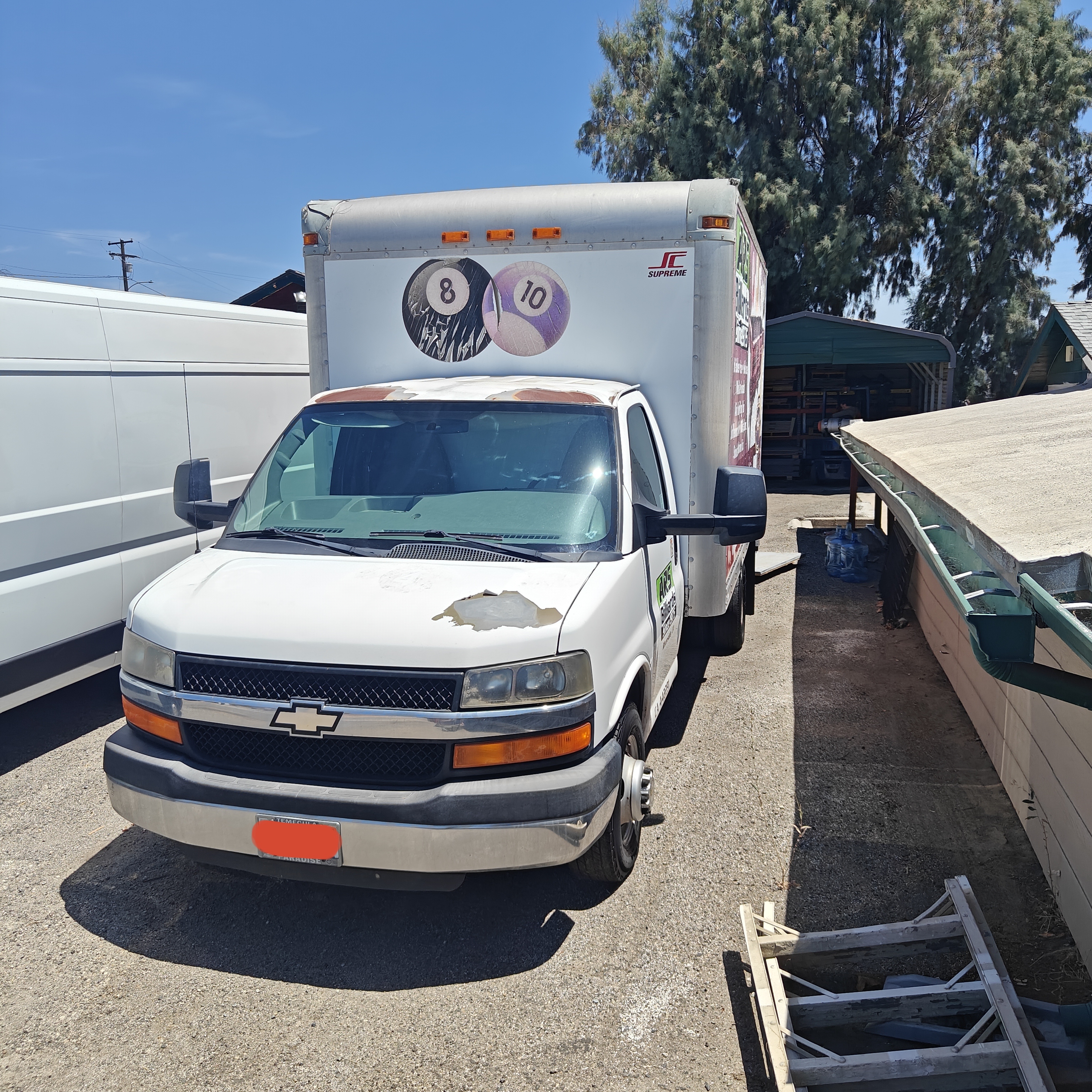 Used 2013 Chevrolet Express 3500 Extended w/ Chrome Appearance Package RWD image 2