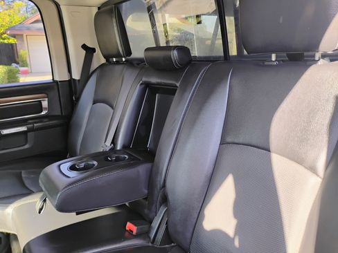 Used 2017 RAM 1500 Laramie w/ Convenience Group image 6