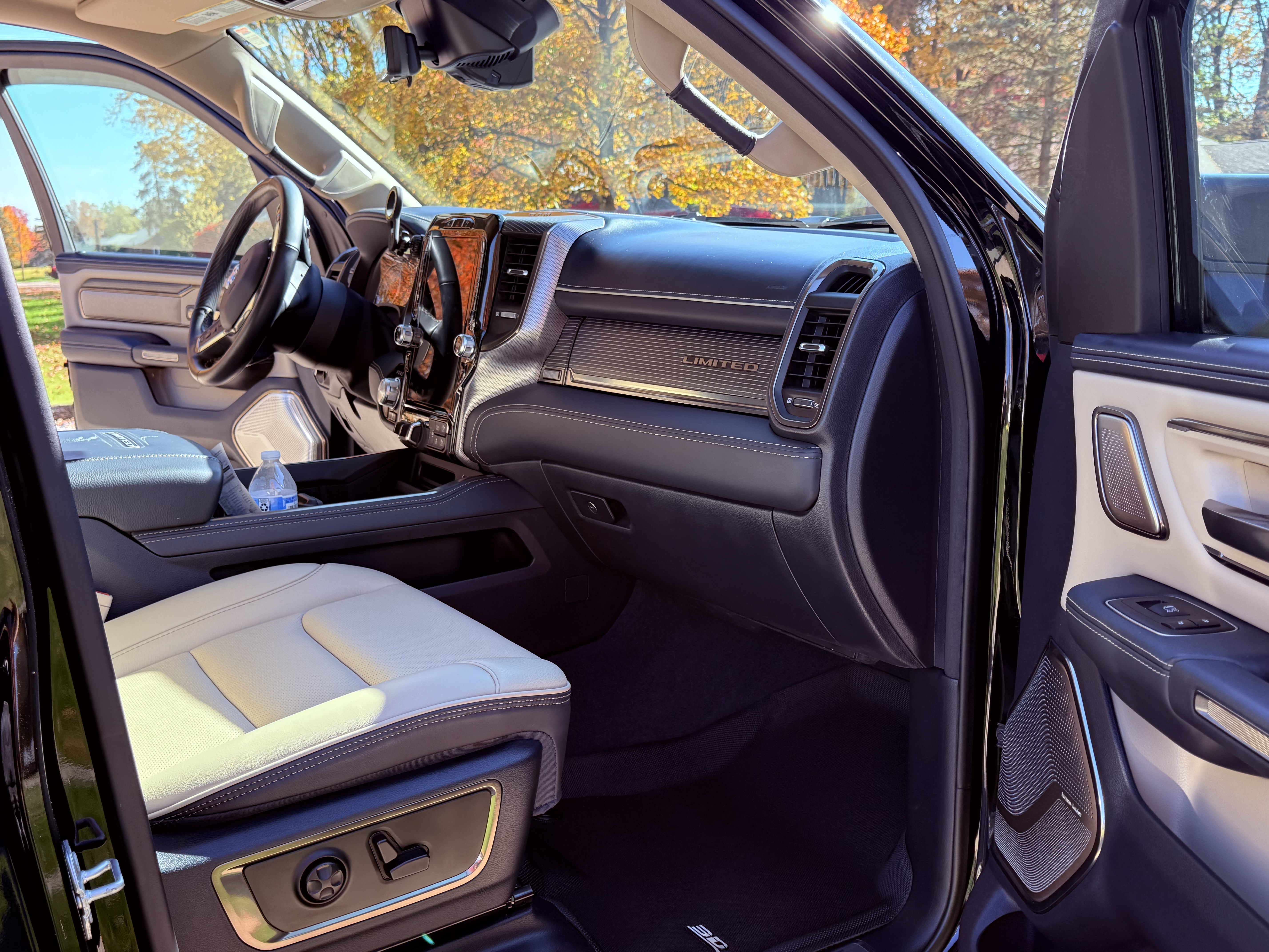 Used 2021 RAM 1500 Limited AWD/4WD image 24