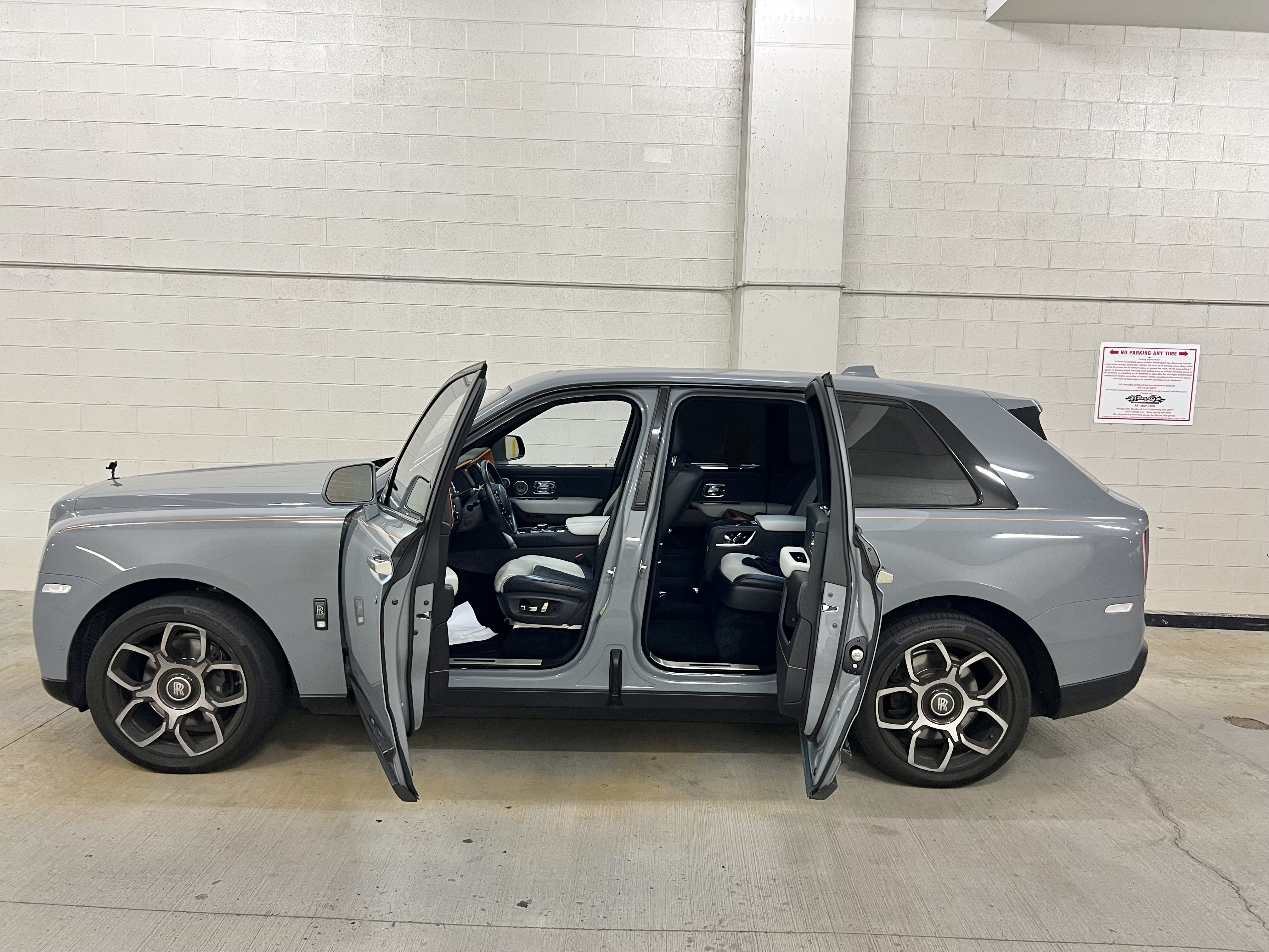 Used 2019 Rolls-Royce Cullinan AWD/4WD image 4