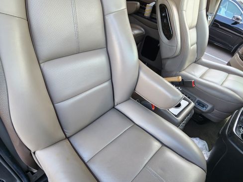 Used 2019 GMC Savana 2500 w/ Enhanced Convenience Package RWD image 20