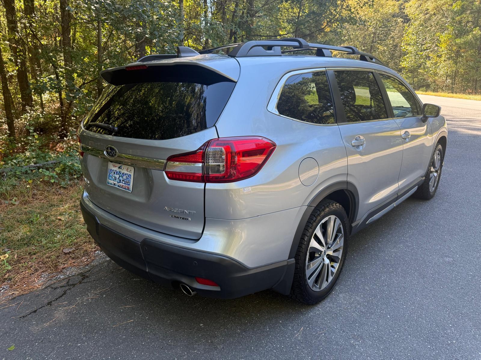 Used 2022 Subaru Ascent Limited AWD/4WD image 10