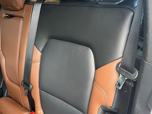 Used 2024 Ford Bronco Outer Banks image 14