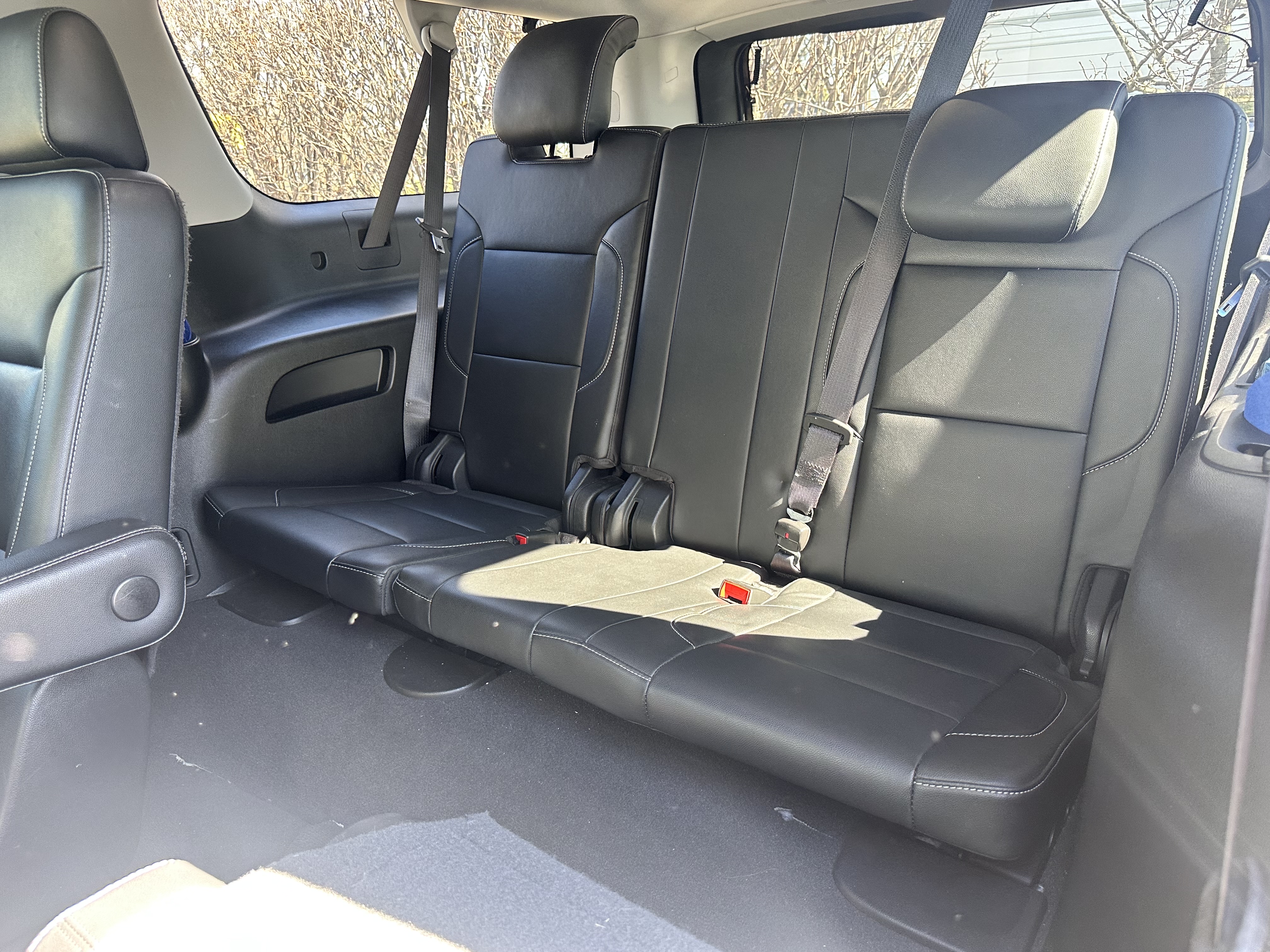 Used 2020 Chevrolet Suburban LT AWD/4WD image 5