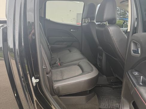 Used 2017 GMC Canyon SLE w/ All Terrain X Package AWD/4WD image 9