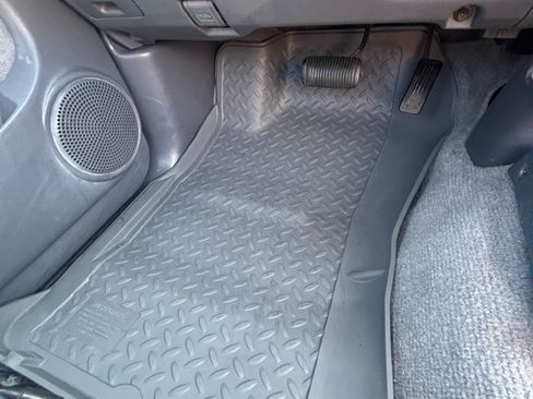 Used 2000 Toyota Tacoma 2WD Regular Cab image 18