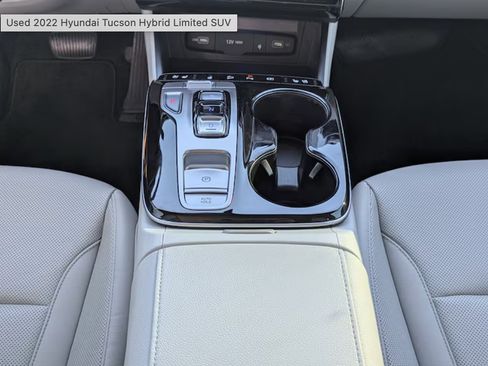 Used 2022 Hyundai Tucson Limited image 16