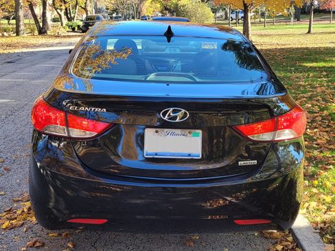 Used 2013 Hyundai Elantra Limited FWD image 6