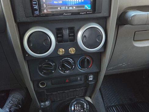 Used 2010 Jeep Wrangler Sahara w/ Dual Top Group image 14