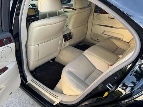 Used 2012 Lexus LS 460 L image 12