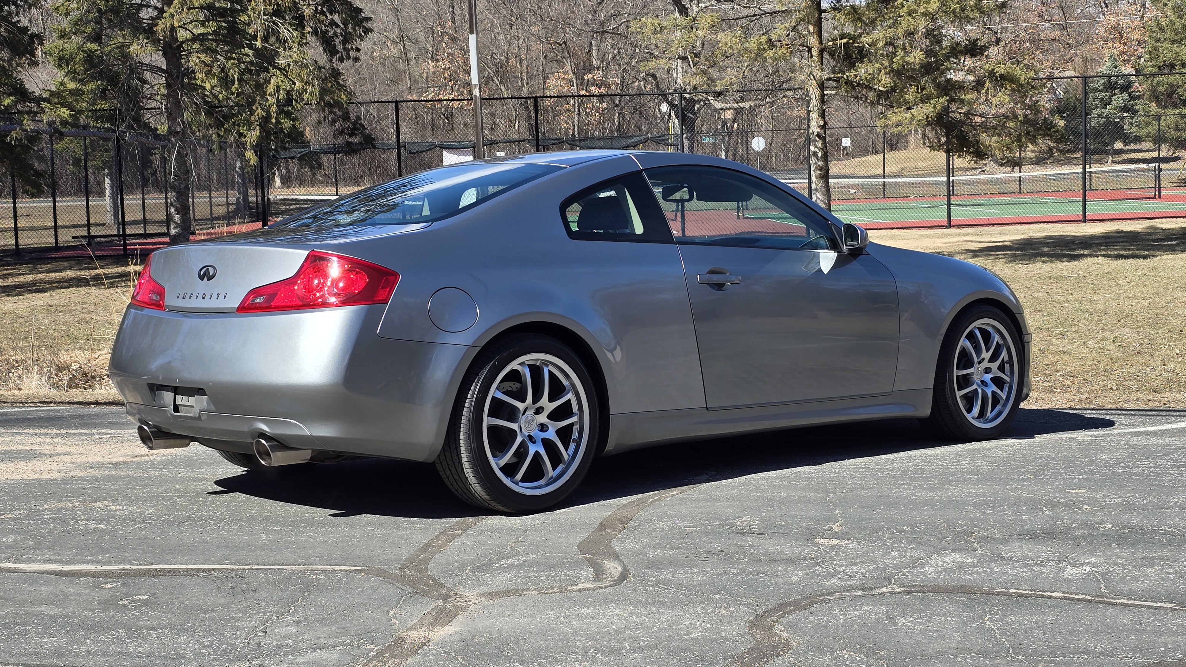 Used 2007 INFINITI G35 Coupe w/ Premium Pkg RWD image 6