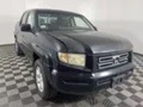 Used 2006 Honda Ridgeline RTS image 2