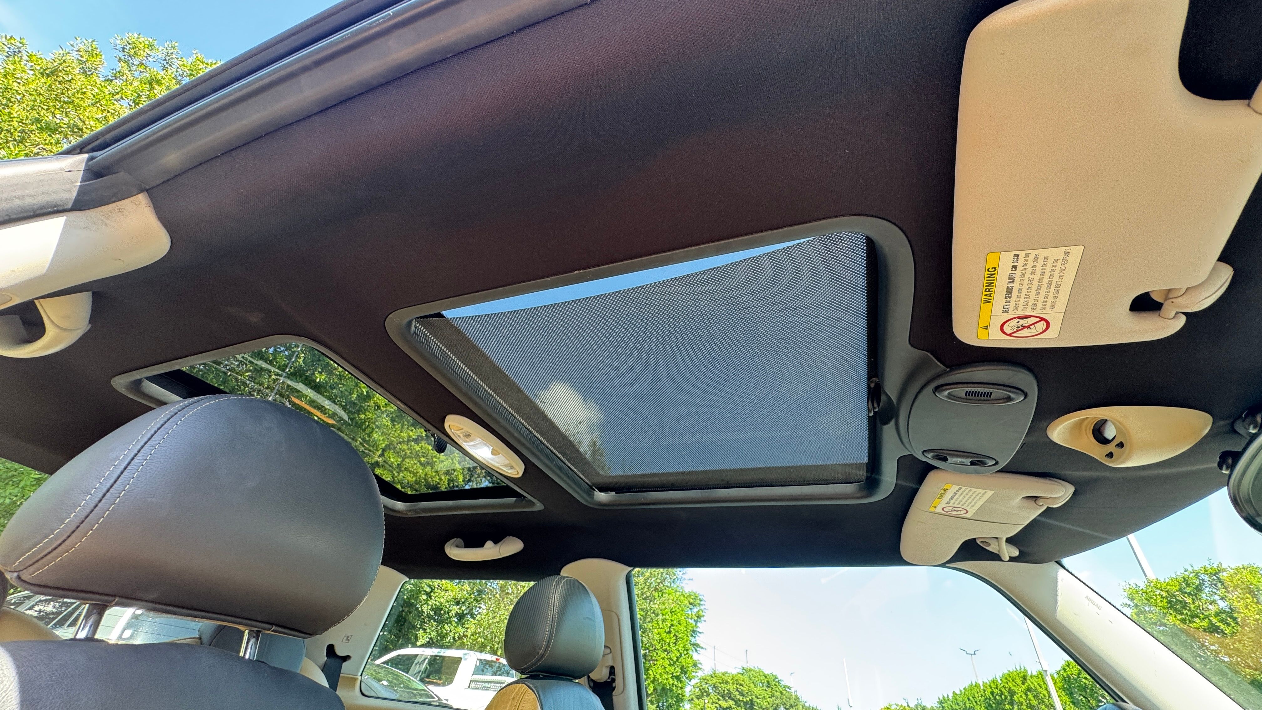 Used 2003 MINI Cooper Hardtop FWD image 11